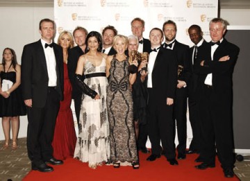 Citation readers Patsy Kensit-Healy and Adrian Lester with the cast of The Bill, winners of the Continuing Drama BAFTA at the British Academy Television Awards in 2009 (BAFTA/Richard Kendal).