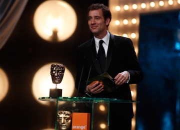 Clive Owen introduces the Director award (BAFTA/Brian Ritchie).
