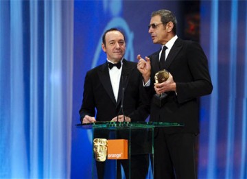 Speed the Plough co-stars Kevin Spacey and Jeff Goldblum present the Award for Best Film (pic: BAFTA / Camera Press).