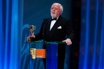 Lord Attenborough prepares to present the Academy Fellowship to his friend and colleague Sir Anthony Hopkins in 2008.