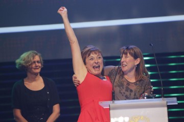 Kindle collects the BAFTA for Independent Production Company of the Year at the British Academy Children's Awards in 2014
