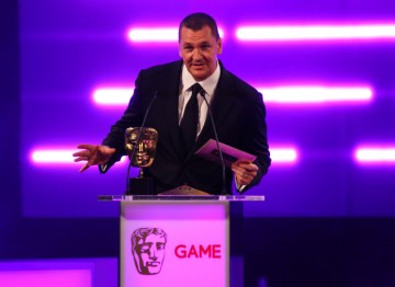 Former EastEnders star and Call Of Duty: Modern Warfare actor Craig Fairbrass reveals the winner for Design.