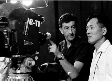 Peter Morley on the set of The Two Faces of Japan, 1960