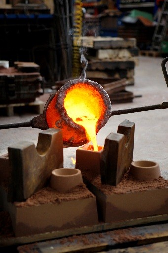 The Academy chose a bronze alloy called Phosphor Bronze (PB3) for its specific colour and tone. The alloy is heated to a temperature of 1090 degrees Celsius before being poured into moulds (BAFTA / Marc Hoberman).