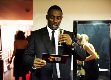 Idris Elba backstage at the 2009 BAFTA Television Awards.