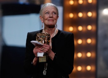 Vanessa Redgrave accepts her Academy Fellowship (BAFTA/Brian Ritchie).