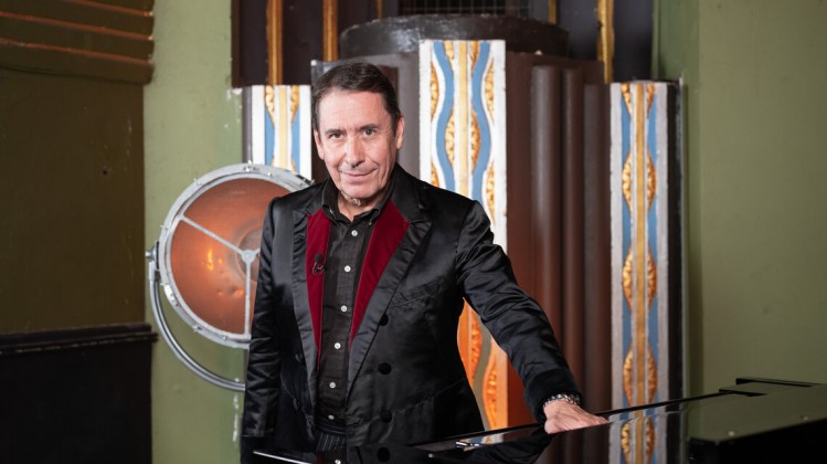 Later with Jools Holland at 30 special Oct2022 in Hammersmith Apollo London. Portraits photographed for the BBC by Michael Leckie